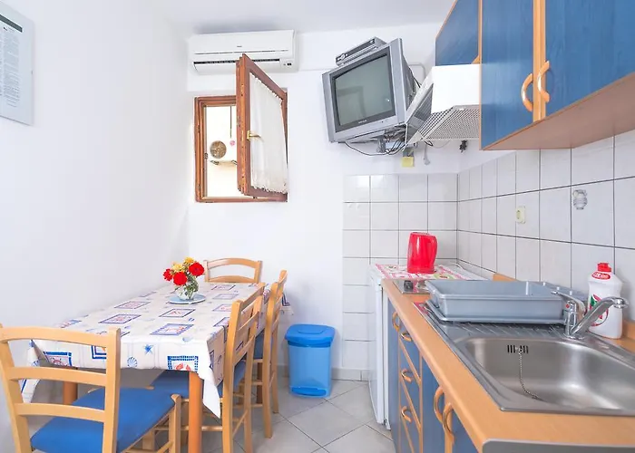 Cvita Sucic Apartamento Trogir